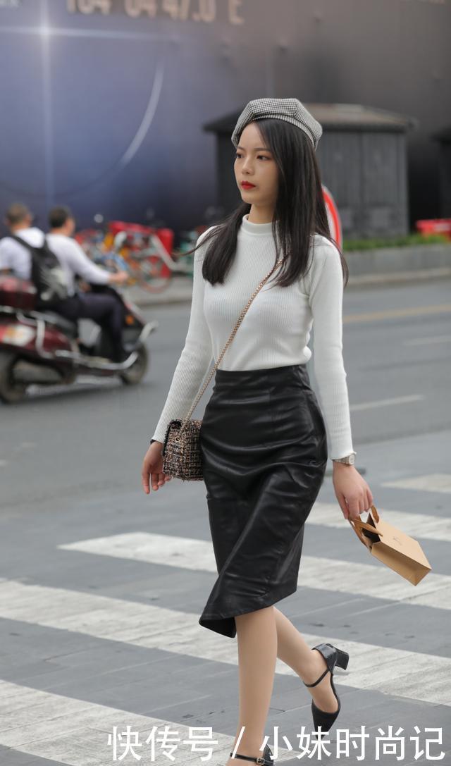 贝雷帽|街拍:黑白配怎么搭配更时髦? 加一顶格纹贝雷帽, 时髦洋气还有复古风