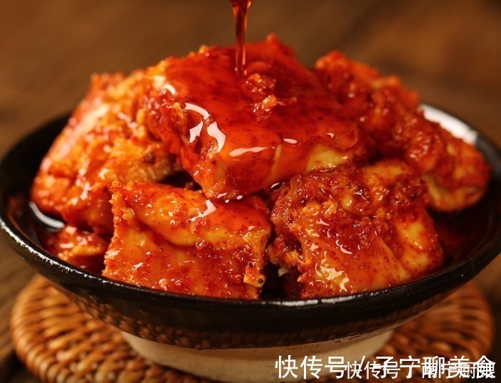 腐乳有白腐乳和红腐乳，买哪一种好？看完文章长知识了，别纠结了