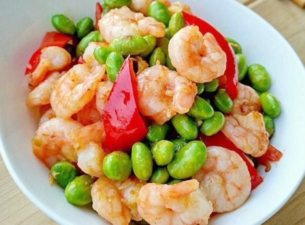 儿童节|孩子身体虚弱梅雨多雨折腾易感冒，多吃免疫力菜，补钙补铁身体强