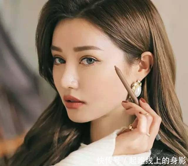 大眼睛|女生可以放心尝试的3款人气眼影,Mac效果惊艳,TF高级感十足