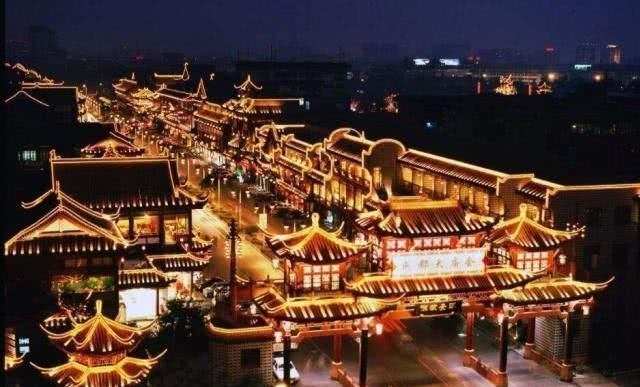 遍地|我国“最”良心的三座城市,不宰游客也不坑钱,美女美食遍地都是