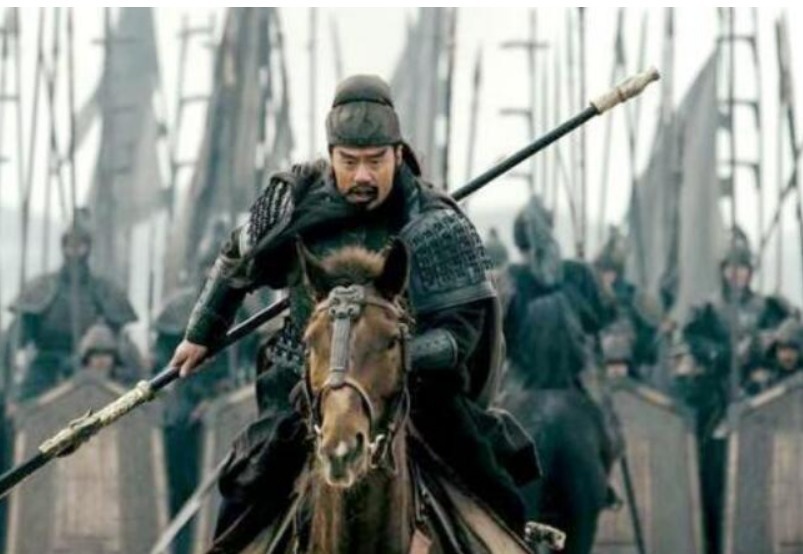 唏嘘|他能让吕布不寒而栗,就连关羽也自叹不如,下场却让人唏嘘不已