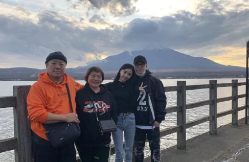 谢娜|从快本背景板到“东北赫本”,被谢娜打压多年的吴昕终于崛起了