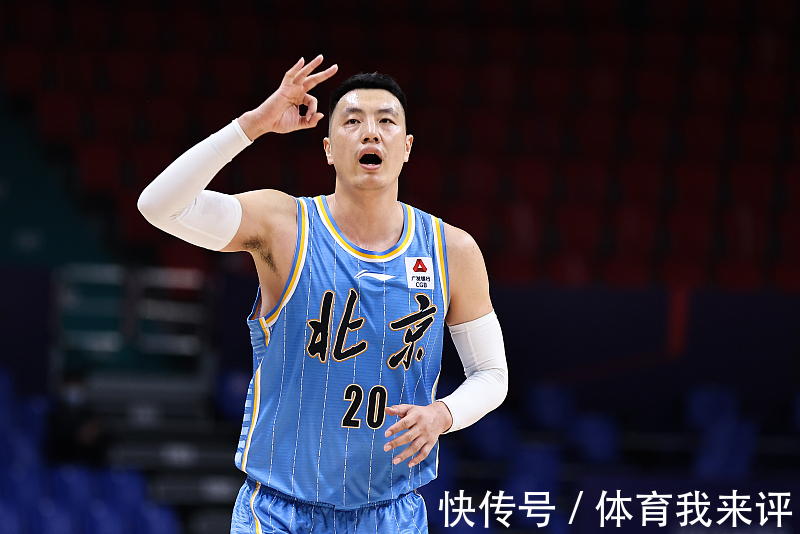 翟晓川|25分钟13+7!翟晓川终于复苏了,无愧雅尼斯信任,成首钢关键一环