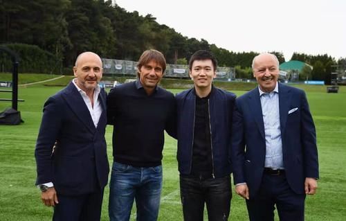 米尔 高调炫富!戴400万名表拍写真,曾斥资2.6亿欧元打造足球队