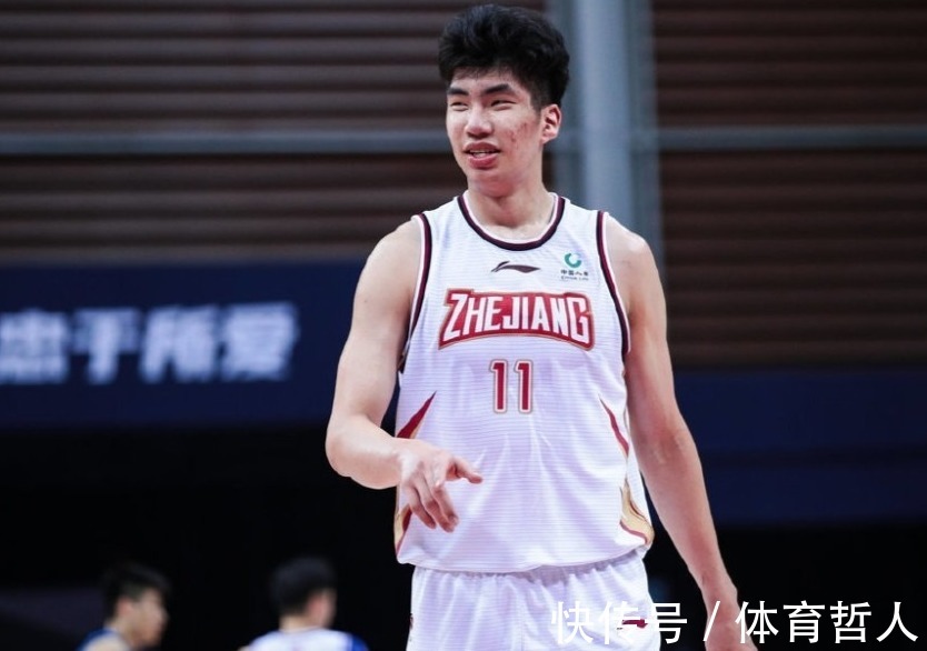 cb7连胜！高居CBA积分榜第一位，CBA黑马有实力与辽宁广东争高低