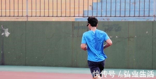 身体|减肥时，身体出现四种信号，说明开始掉肉了，看看自己占了几条