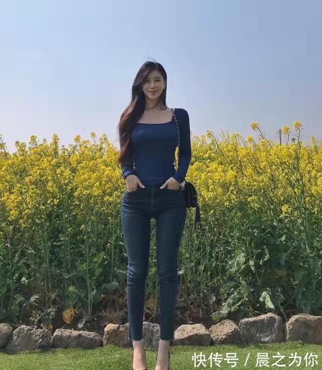 好身材|真人版娜美身材让人羡慕，健身让她魅力四射，你也可以做到