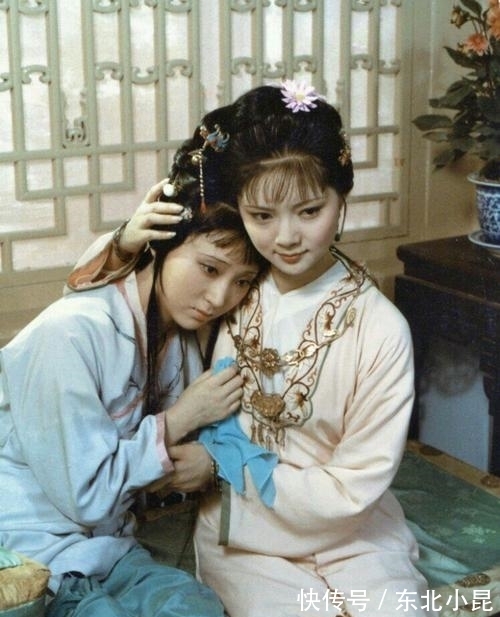 南安@南安太妃要见贾府千金,贾母为何把史湘云放在首位?原来大有深意