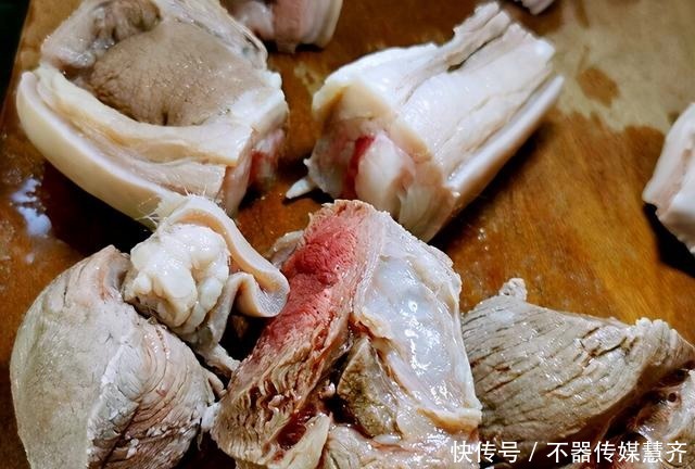 手软|炖羊肉放姜一定不能手软,才能汤鲜味美,无腥膻