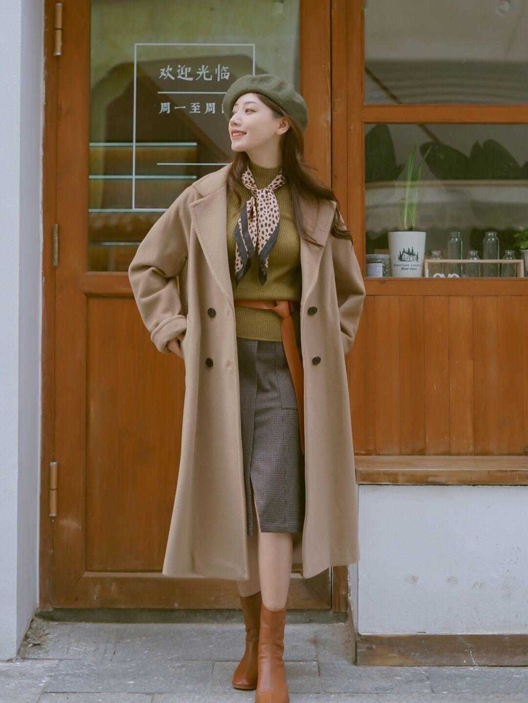 减龄|冬天这三种大衣颜色火了,显白减龄又不挑人,尤其是黄皮肤的女孩