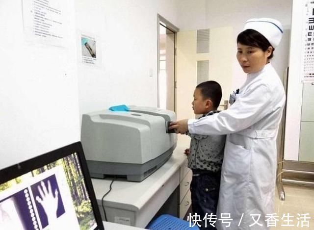 身高发育|怎么判断孩子是“矮小”还是“晚长”?娃身高的秘密,家长要清楚