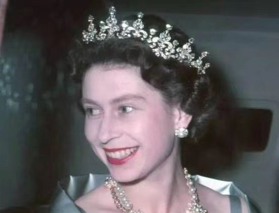 玛格丽特公主 英王室被蒙尘的6件绝世珠宝,几十年未见天日让人惋惜