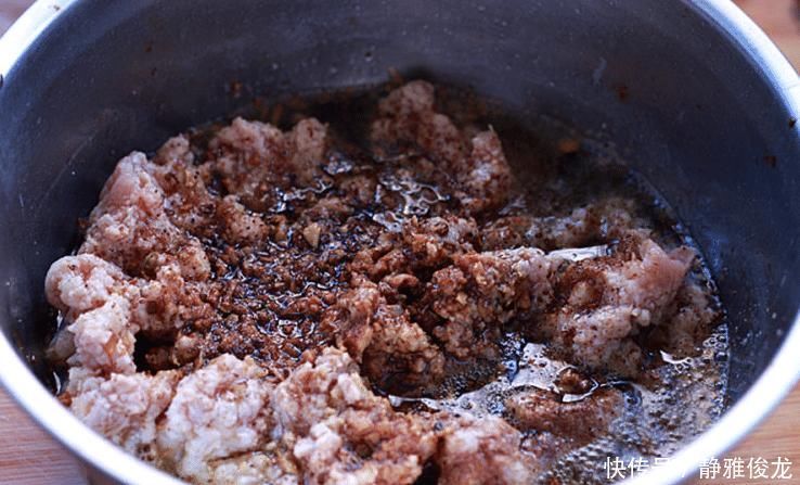 多汁|调饺子馅，生油好还是熟油好？很多人错，难怪饺子不香不油，还腥