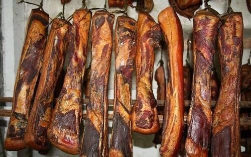 冷冻了一年的香肠腊肉,还能吃吗?一起了解一下