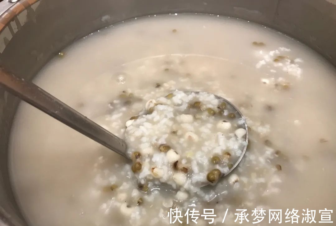 下午茶|历时8年耗资30亿，知名设计师在莫干山打造了一个度假天堂