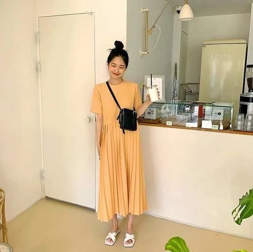 韩国姐姐这么会穿，原来运用了色彩tips，认真学起来你也能美出彩