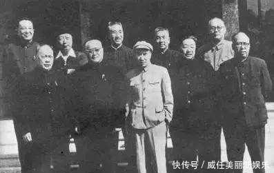 首任总参谋|徐向前把师长位置让给了刘伯承, 刘伯承把总参谋长让给了徐向前