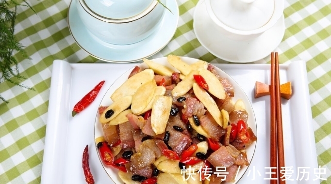 莲子|秋天就要多吃4白3黄,少吃3绿,滋补润肺,去秋燥,顺利度过秋天