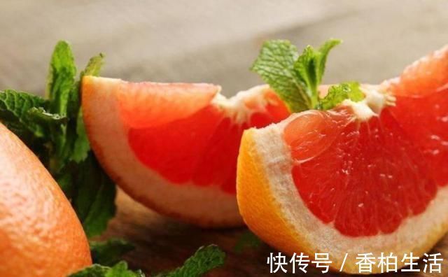 延缓衰老|女性过了40岁,推荐4种食物,清热排毒,润肤抗衰,好处多多