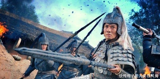 赵云|此人30招输给赵云、20招输给马超，到三国后期却直接无敌！
