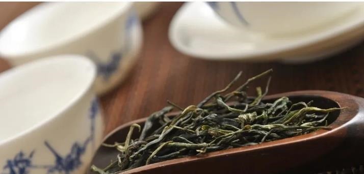 时珍|常饮茶是一种坏习惯,茶其实是一种有慢性毒性的药物