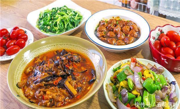 好福气|好朋友来家做客,我特意做了一桌菜招待,饭后他夸我媳妇好福气