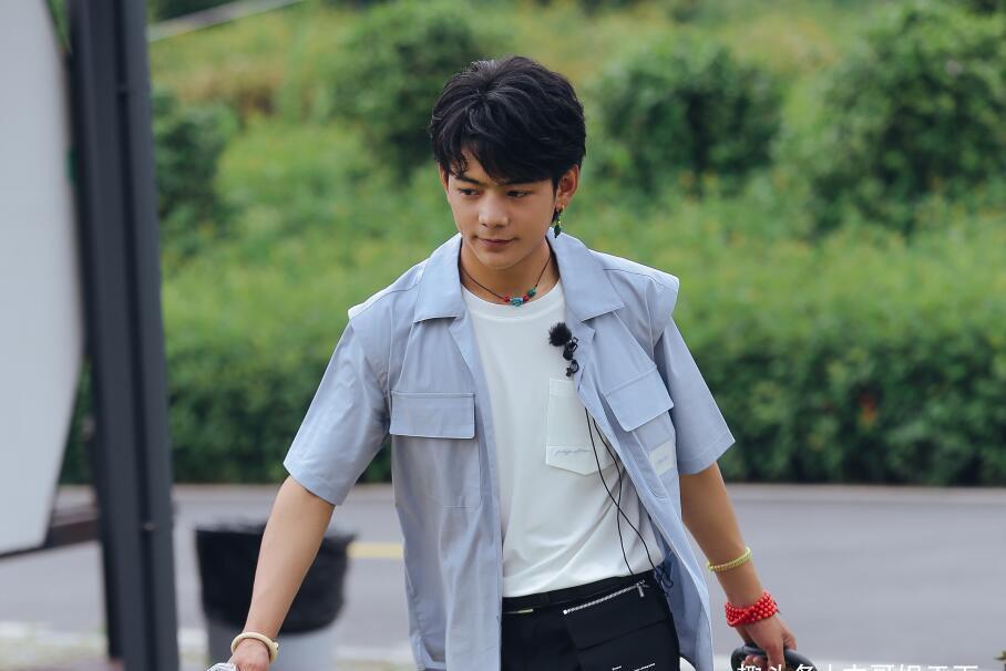 龔俊|《中餐廳5》口碑翻車(chē)的答案全在plus版中,節(jié)目組太給寧?kù)o面子了