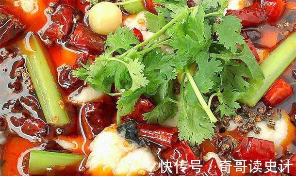 胃口|千载难逢的下雨天孩子疯狂吃肉吃辣胃口好，多吃香辣菜，开胃过瘾