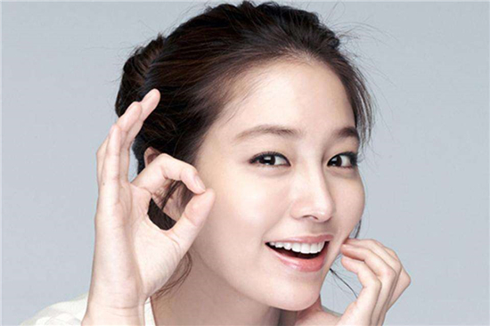 敏感肌肤如何修复?温和有效的敏感肌肤护肤品套装排行榜