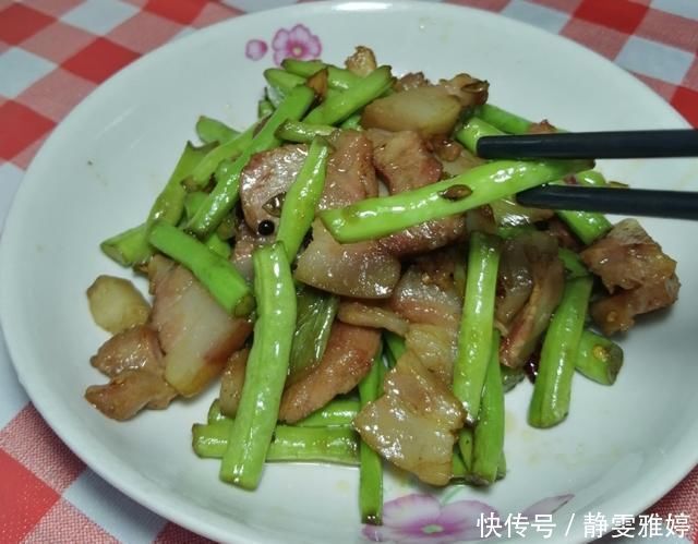 三伏天就爱这道家常小炒菜,三个窍门,鲜香不油腻,好吃更下饭