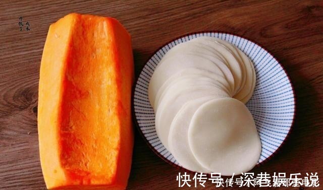 南瓜丝|懒人小笼包，比蟹黄包还好吃，鲜香多汁，不发面不揉面，出锅必光