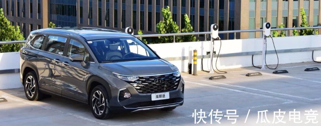 技术|智能座舱解决方案——伟世通推出SmartCore域控制器
