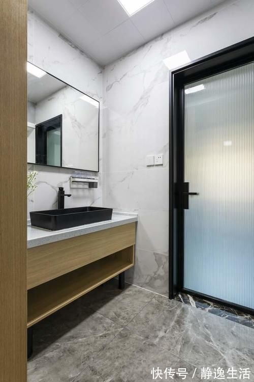 新房|新房千万别乱装,看看他家的设计,客厅变大浪费变小,值得借鉴