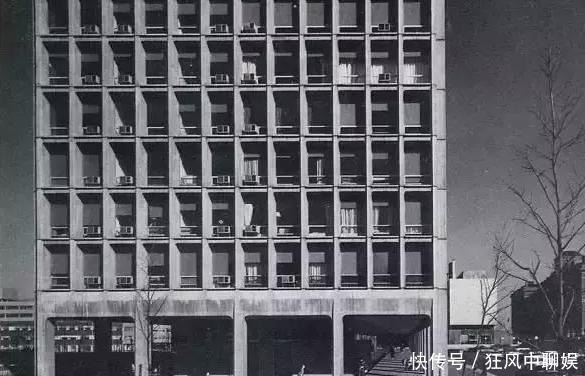 他是建筑界旷世奇才,翻修卢浮宫惊艳世界,和妻子一见钟情到白头