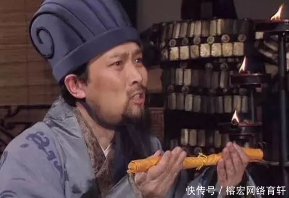 拍桌子|诸葛亮死后刘禅一查他的遗产,为什么“气”得直拍桌子?