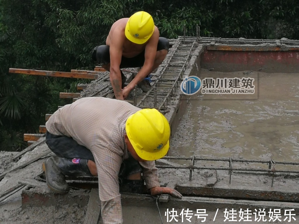 钢筋|他花70万在乡下建四合院,庭院曲径幽深,堪比王府豪宅!