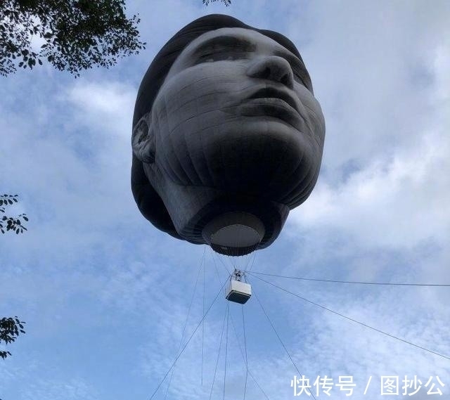 阿云嘎|奥运会预热,东京上空出现6层楼高巨脸,可为什么我们会害怕呢?