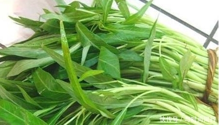 空心菜|这农村野菜去火效果是苦瓜的10倍,还可以清热解毒,你吃过吗?
