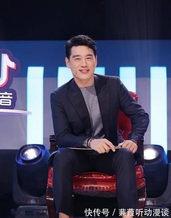 蒙面舞王|《蒙面舞王》第二賽段淘汰賽開啟,“國民舅舅”王耀慶驚喜助陣猜評(píng)團(tuán)