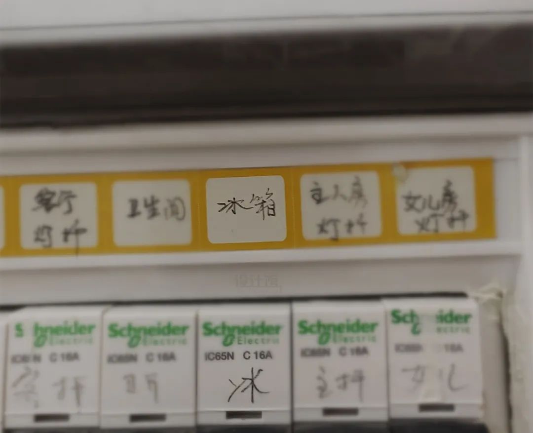 烟管|关于厨房的装修与设计，有什么细节需要注意？