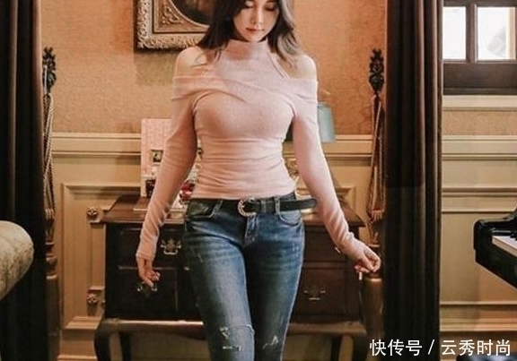 时尚|牛仔裤美女的穿搭尽情绽放年轻帅气!
