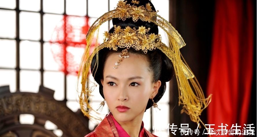 刘海|都说“大光明”发型是真正的美人试金石,有谁能真正hold住