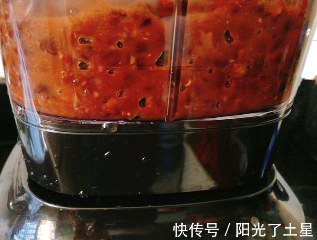 懒人红豆沙,一个电饭煲就能搞定,软糯清甜,没有添加更健康!
