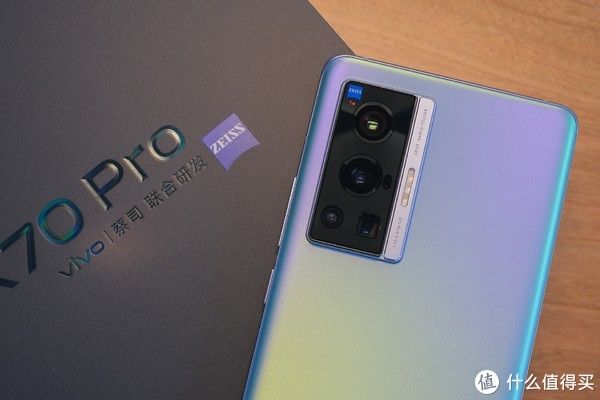 x60|科技数码秀 篇二百五十四：vivo X70 Pro到底比X60 Pro好在哪？X60 Pro用户有必要升级X70 Pro吗？