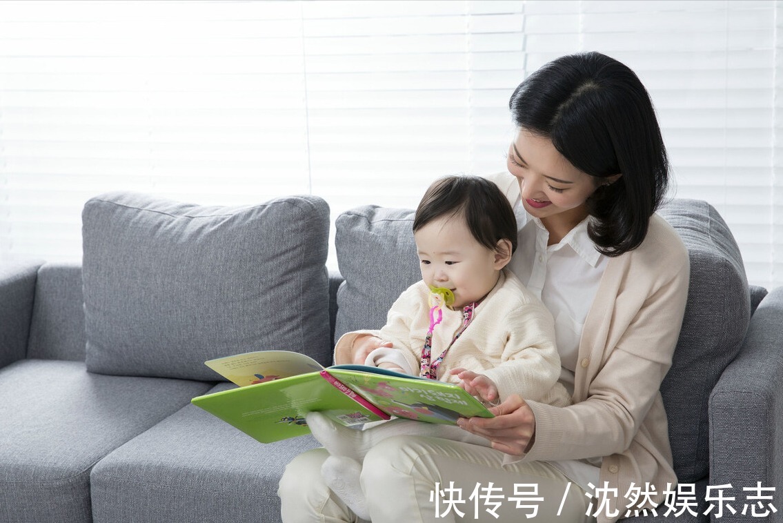 婴儿|宝宝智商高不高,从婴儿时期表现出的6个迹象中,就可以看出来