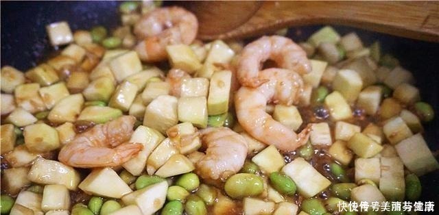 豆制品|补钙别吃豆制品了,它才是“植物钙库”,菜市场常见,早吃身体棒