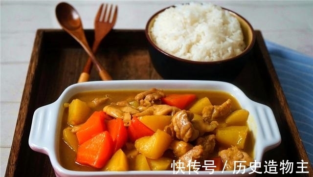 口感|一家三口的咖喱菜，咖喱块放多少口感最佳？这道食谱最实用诠释