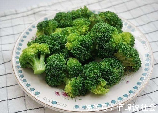 脂肪|西兰花配上此物,连吃7天,肝脏强壮了,脂肪没了,身体更棒了!