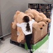 |「搞笑GIF」这是什么情况,知道现在的男孩子为什么不找女生玩了